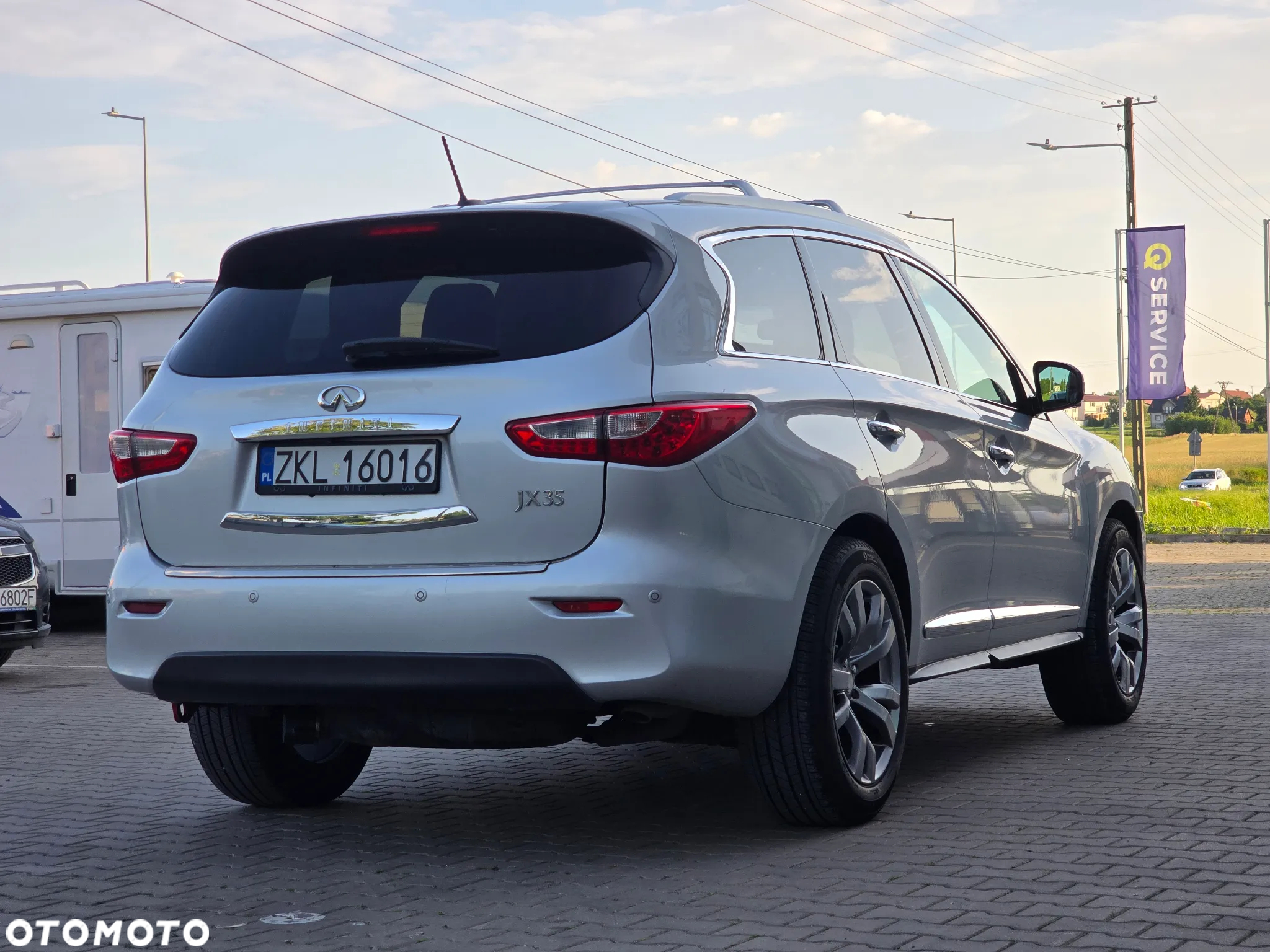 Infiniti QX60 3.5 Hi-Tech - 6