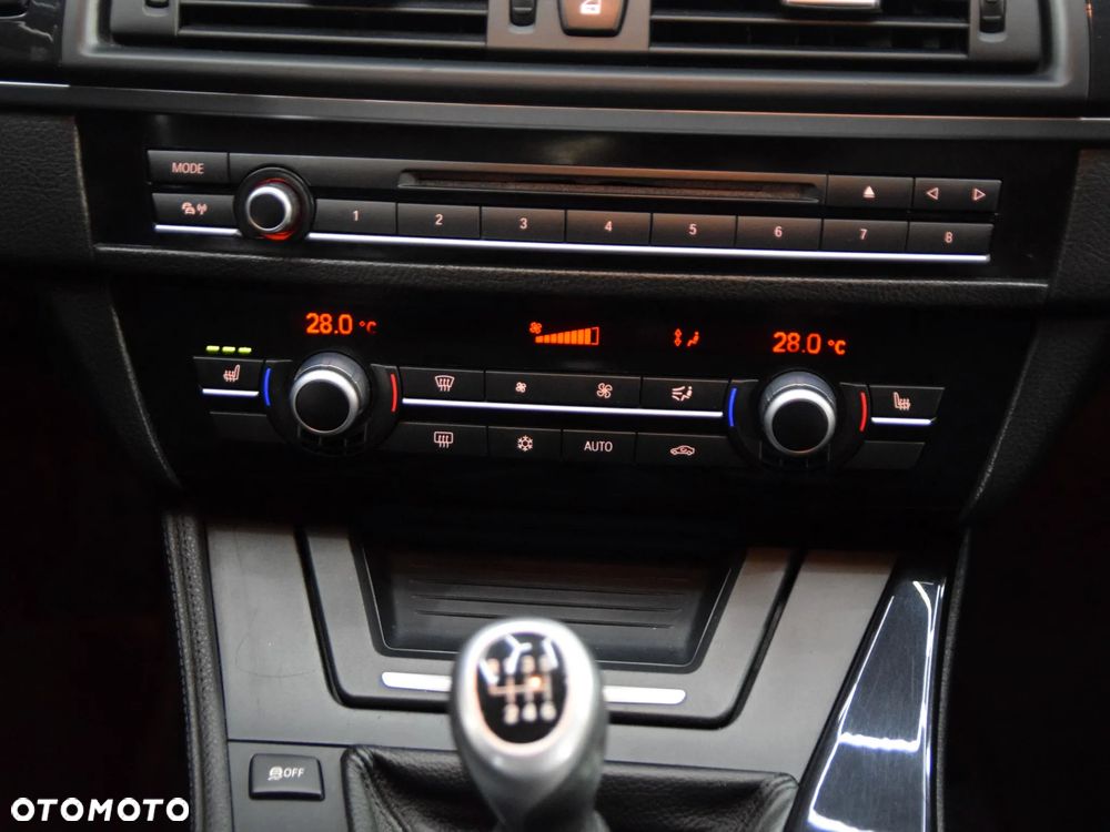 BMW Seria 5 - 21