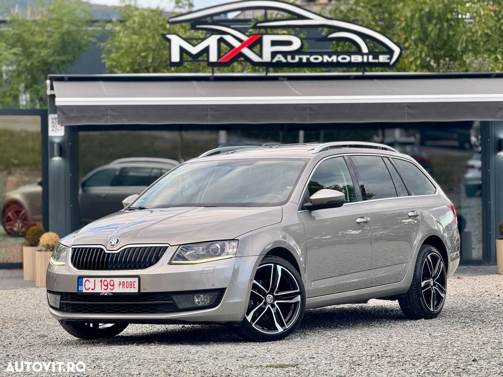Skoda Octavia 1.6 TDI DSG Style - 2