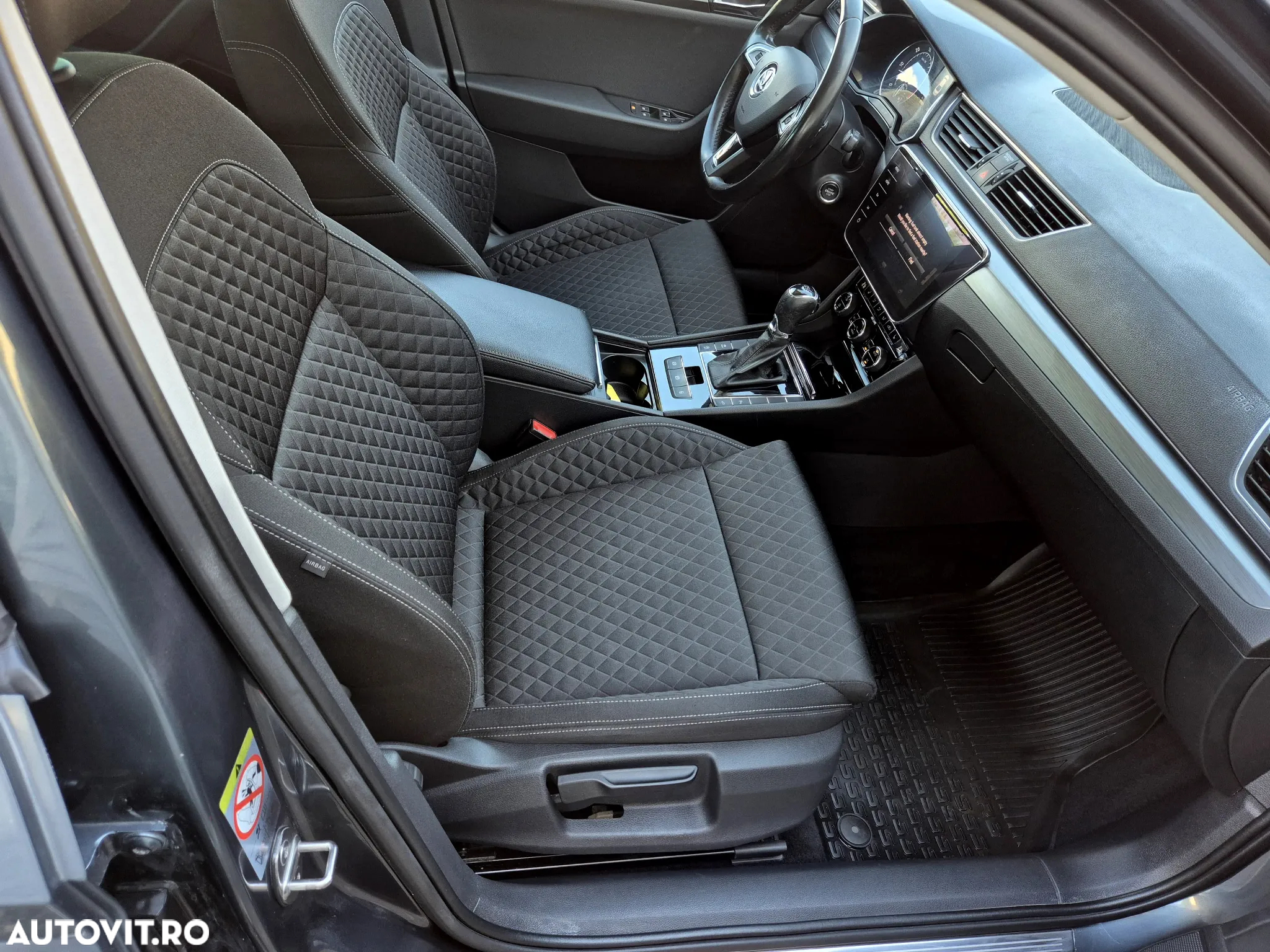 Skoda Superb 2.0 TDI DSG Ambition - 18