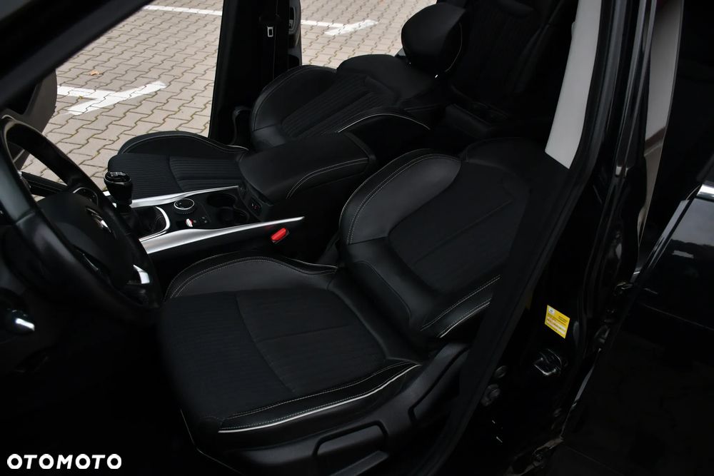 Renault Kadjar Energy dCi 130 4x4 XMOD - 36
