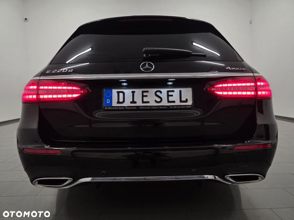 Mercedes-Benz Klasa E 220 d 4-Matic AMG - 38