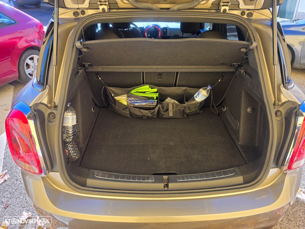 MINI Countryman Cooper D Auto - 12