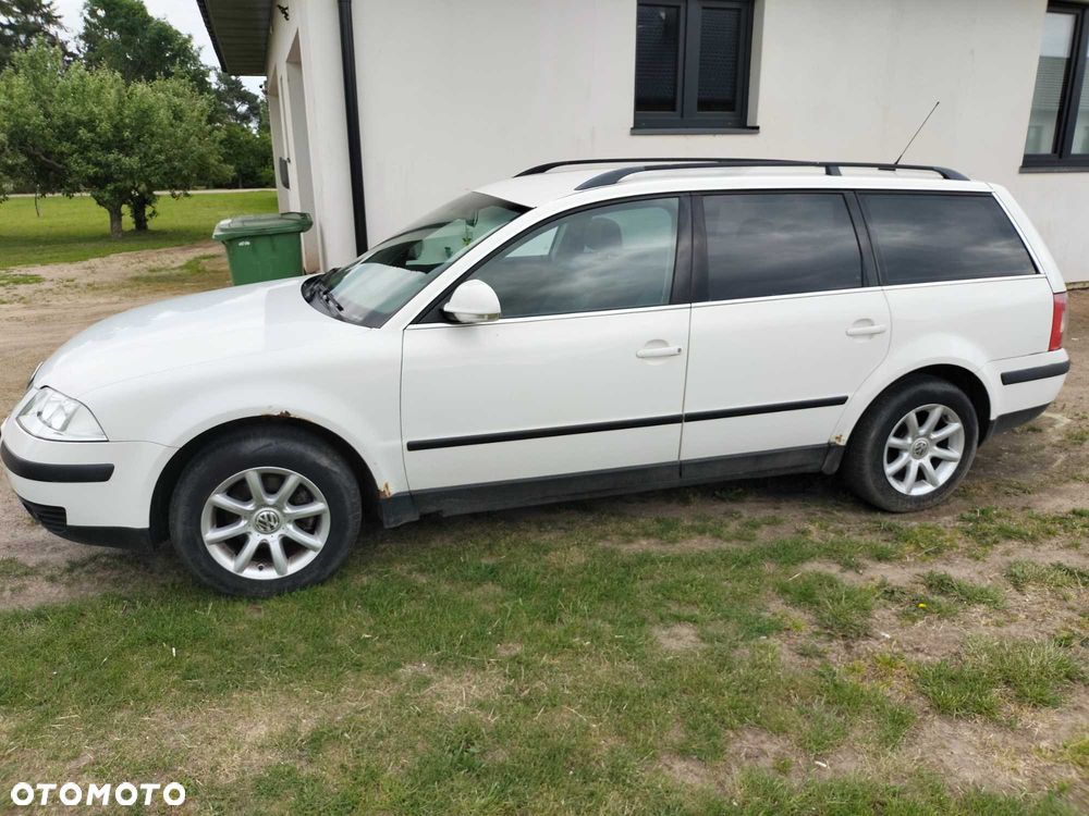 Volkswagen Passat - 2