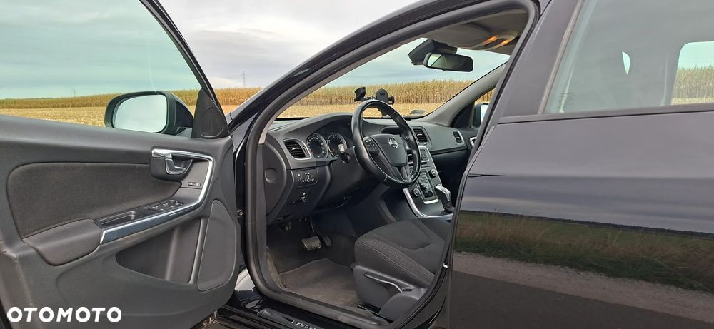 Volvo S60 T3 Kinetic - 18