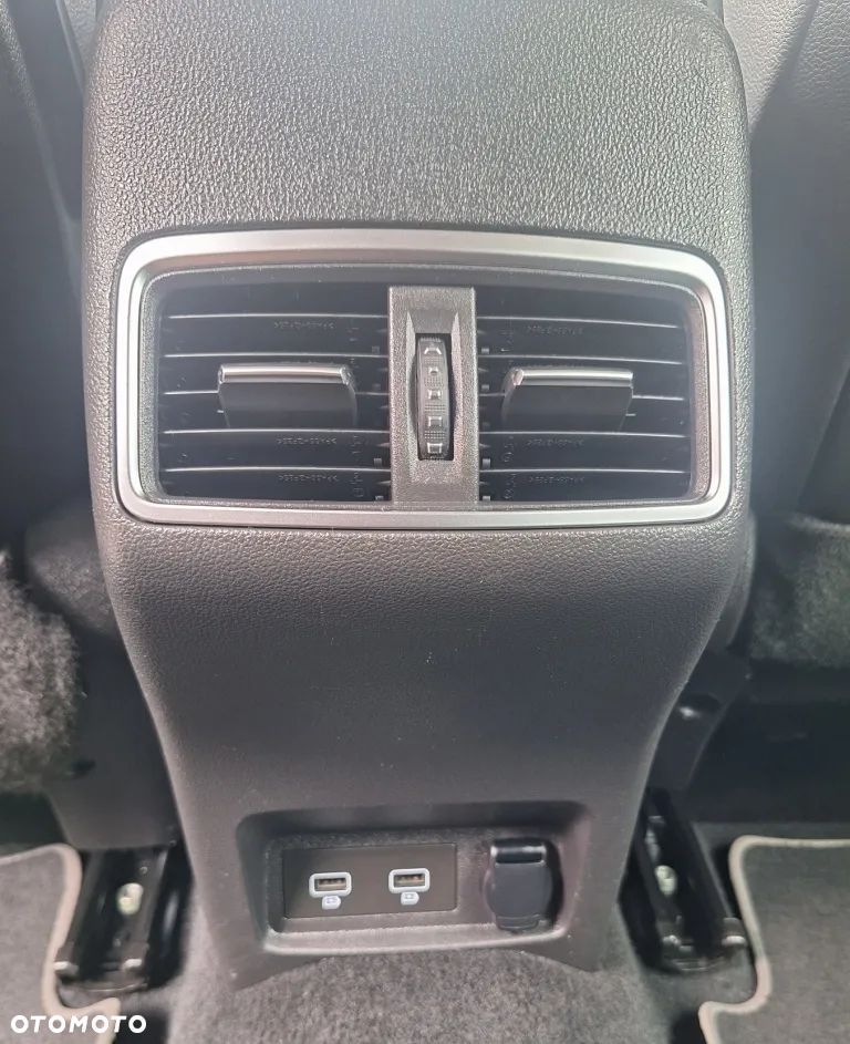 Renault Kadjar TCe 160 GPF BUSINESS EDITION - 10