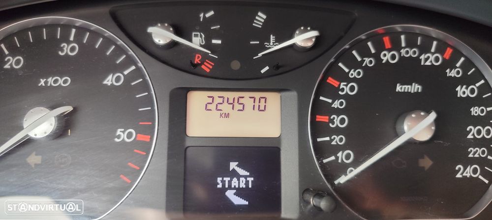 Renault Laguna 2.2 DCi Privilège - 18