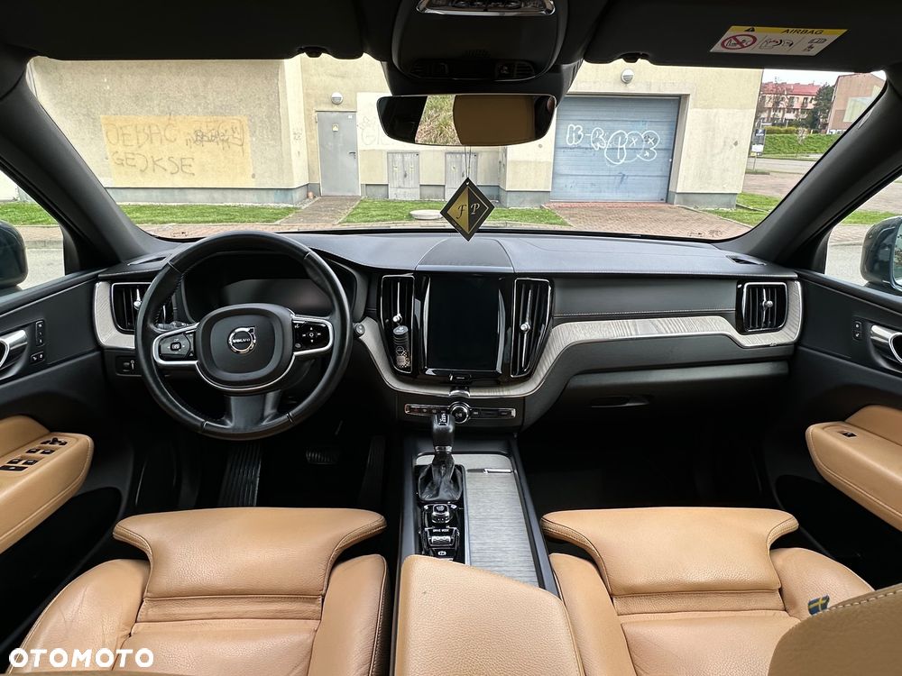 Volvo XC 60 D4 AWD Geartronic Inscription - 28