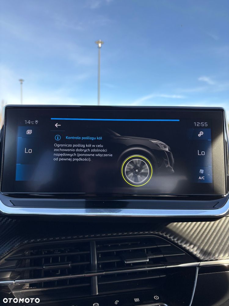 Peugeot 2008 PureTech 130 EAT8 Allure - 26