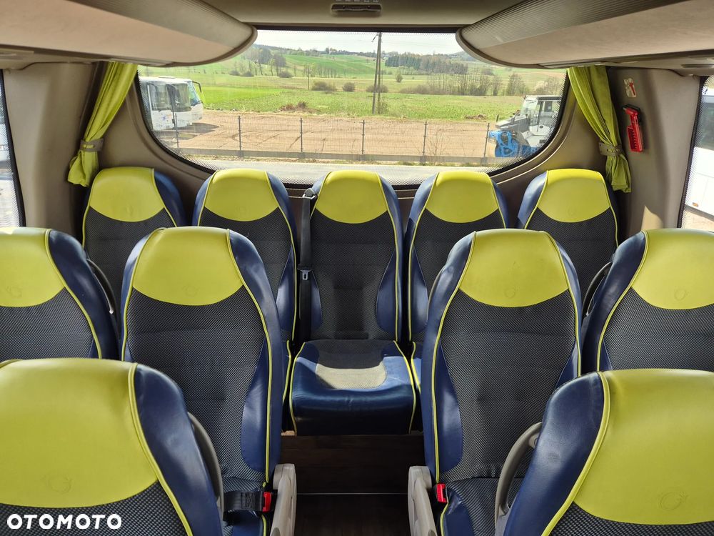 Irisbus MAGELYS PRO / SPROWADZONY/ 61 MIEJSC / MANUAL - 26