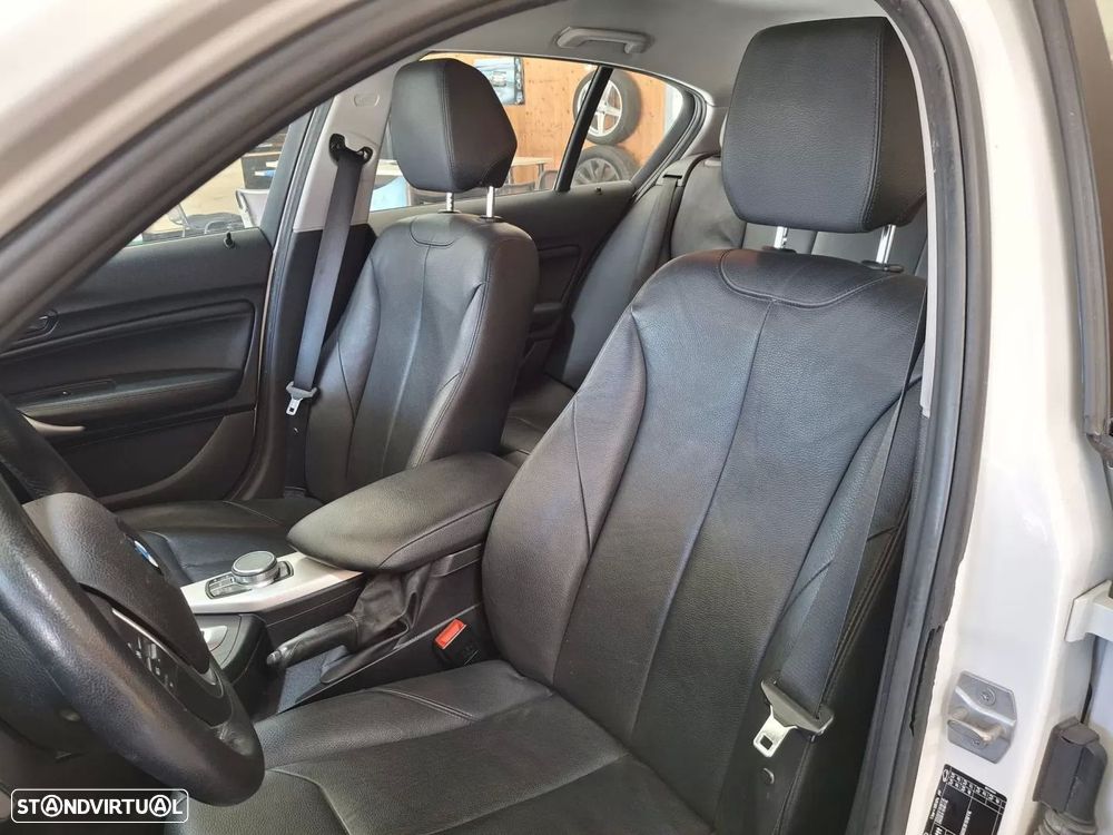 BMW 116 d Line Luxury Auto - 9