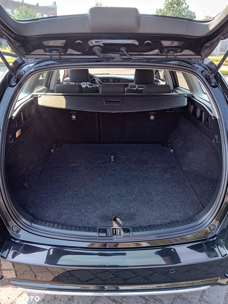 Toyota Auris Hybrid 135 Prestige - 8