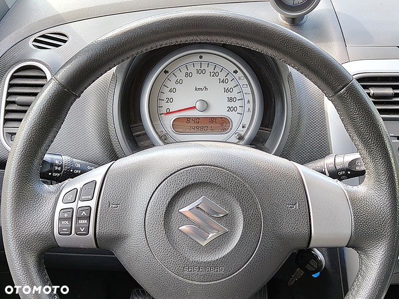 Suzuki Splash 1.2 GLX / Comfort - 11