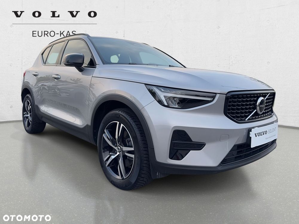 Volvo Xc 40 2024 photo 2