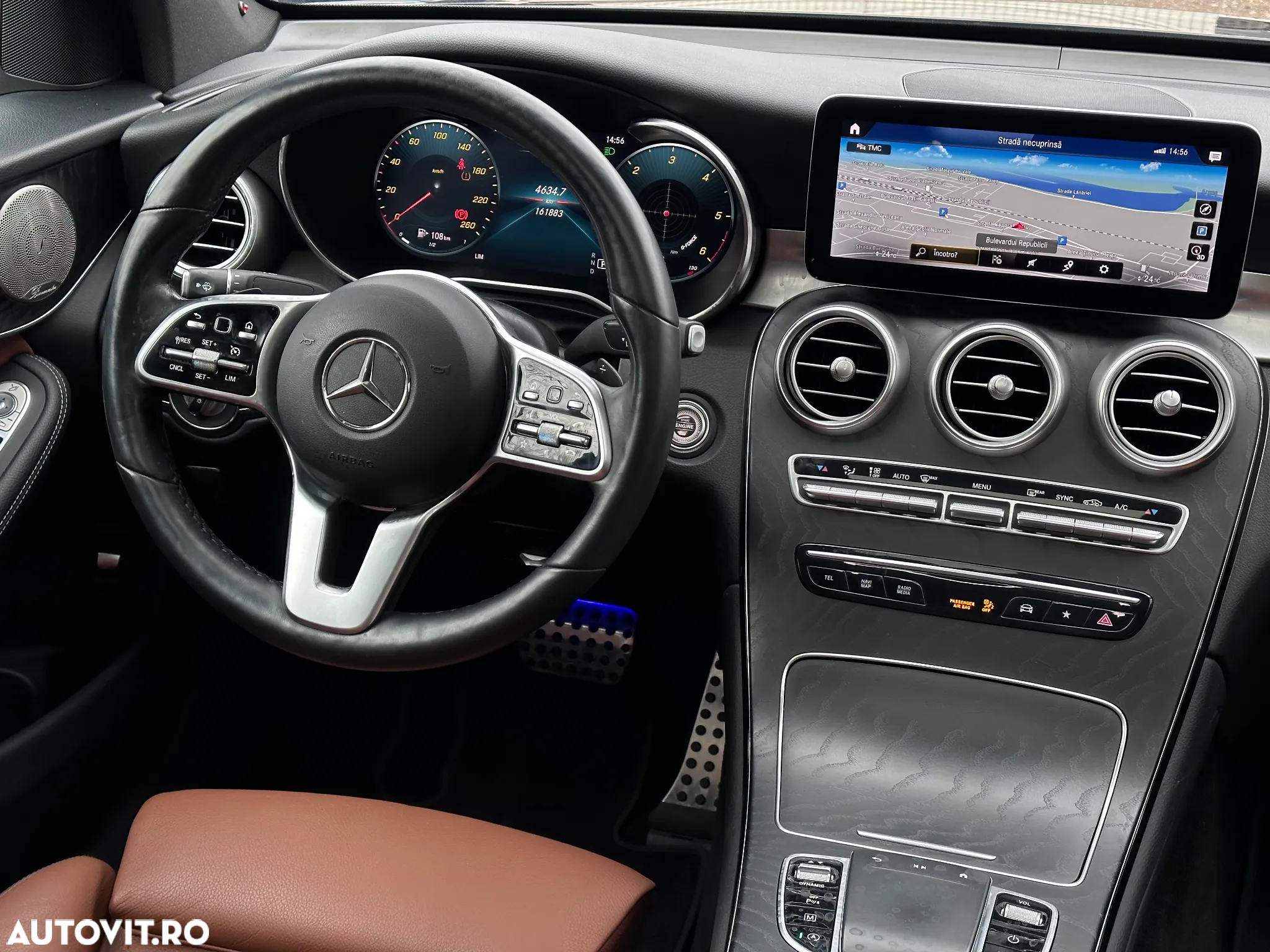 Mercedes-Benz GLC Coupe 300 d 4Matic 9G-TRONIC AMG Line - 9