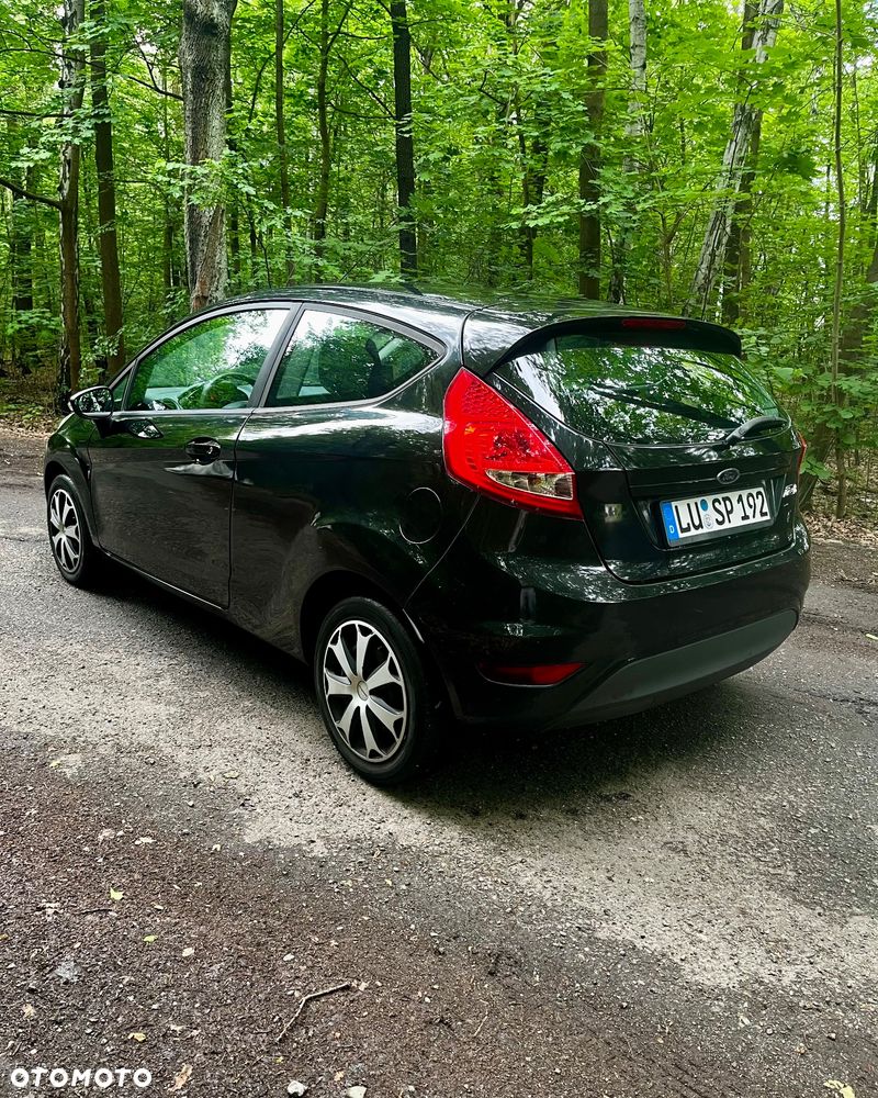 Ford Fiesta 1.25 Platinium X - 4