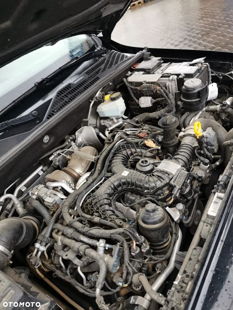 Volkswagen Amarok 3.0 TDI 4MOTION Autm Highline - 17