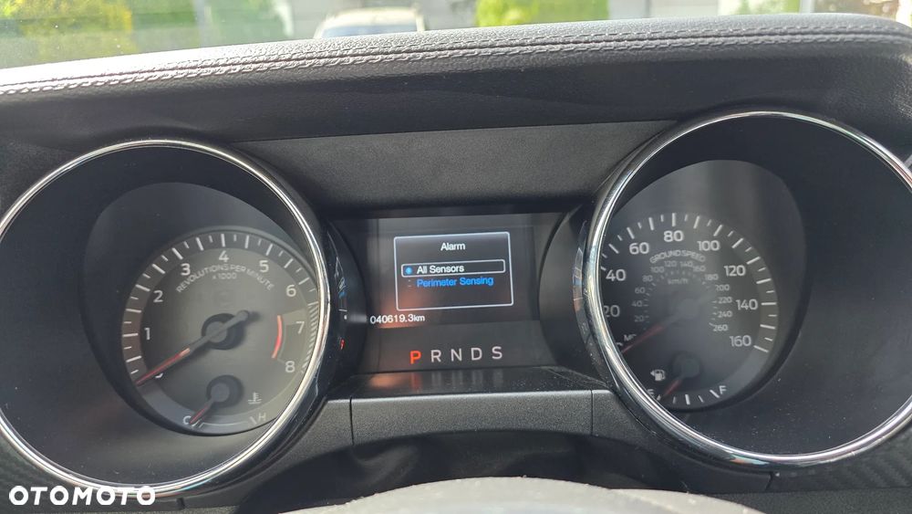 Ford Mustang 3.7 V6 - 22