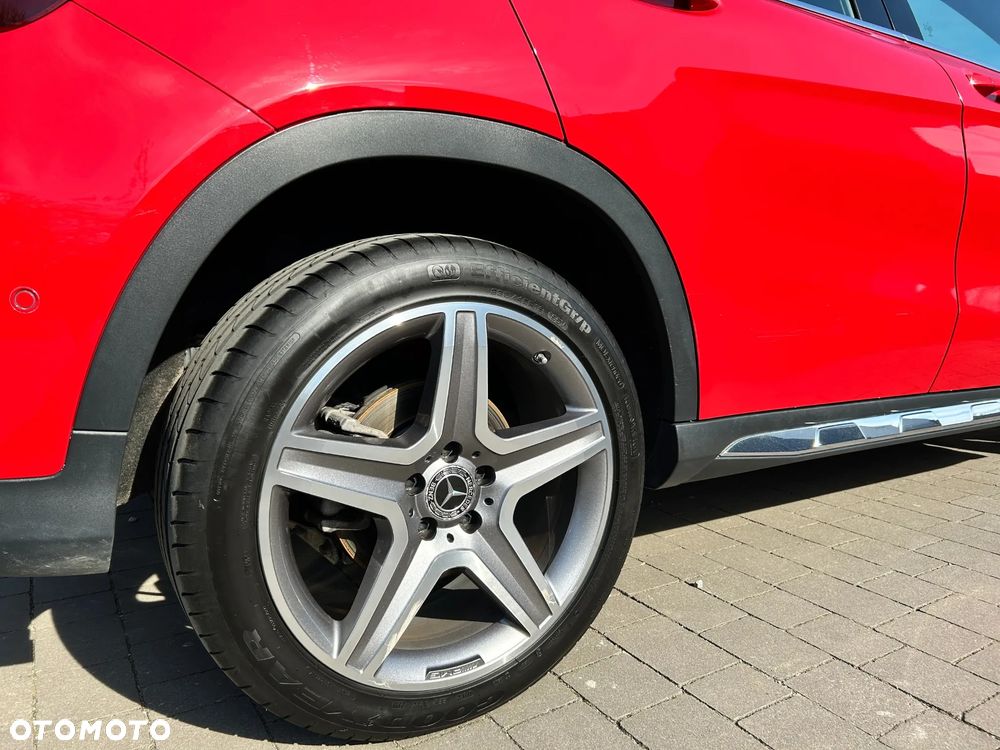 Mercedes-Benz GLA 220 4-Matic - 16