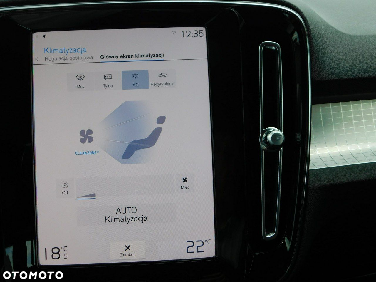 Volvo XC 40 - 23