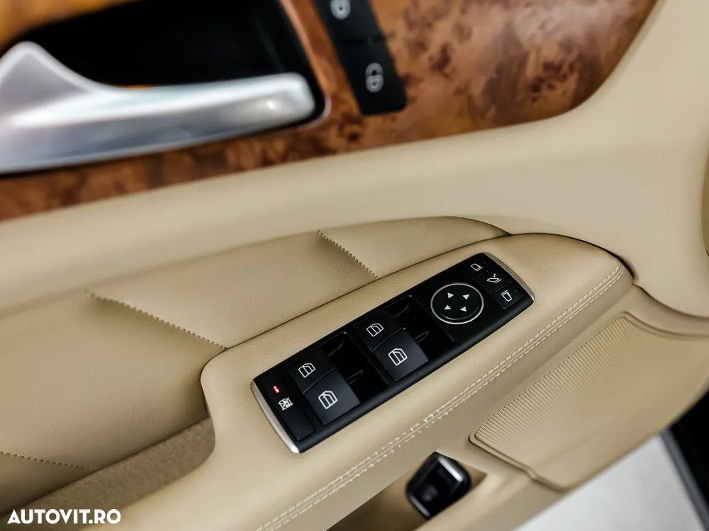 Mercedes-Benz CLS 350 d 4MATIC Aut - 25