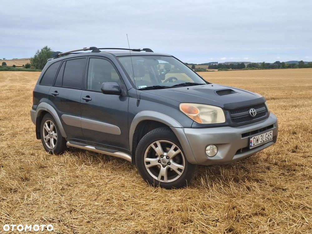 Toyota Rav4 2004 photo 3