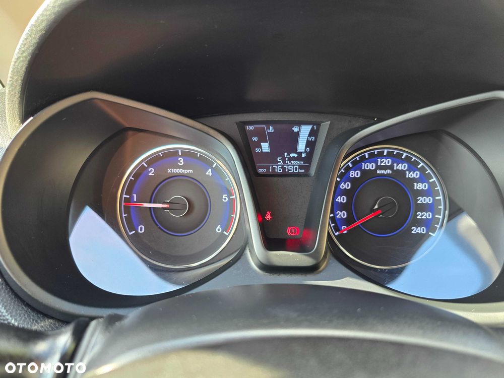 Hyundai ix20 - 6