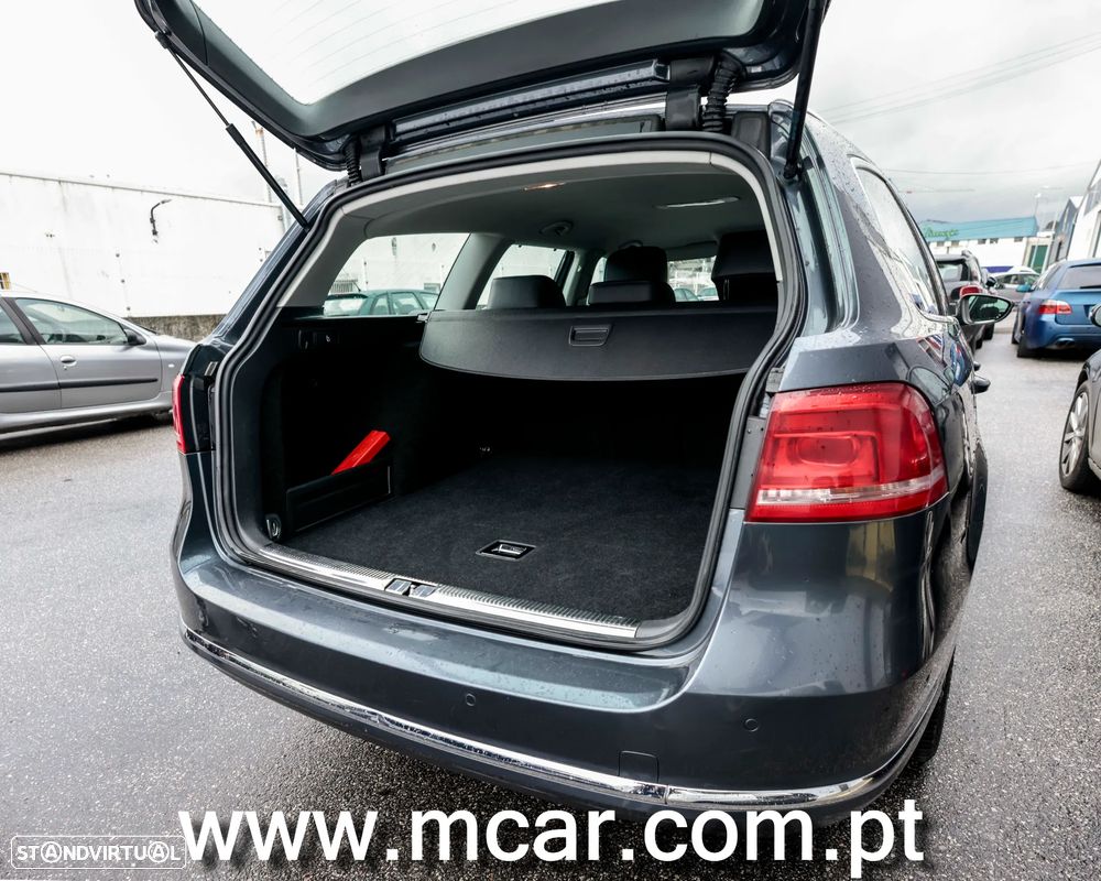 VW Passat Variant - 13