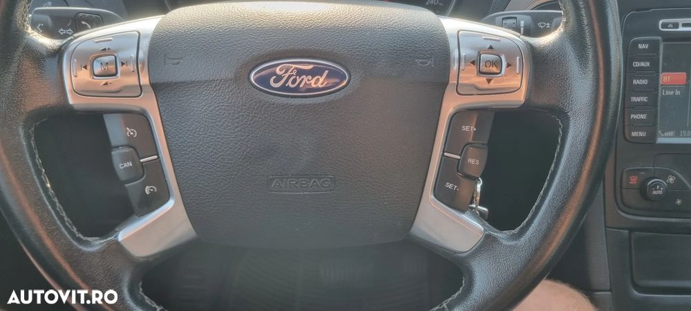 Ford S-Max 2.0 TDCi Powershift Trend - 8