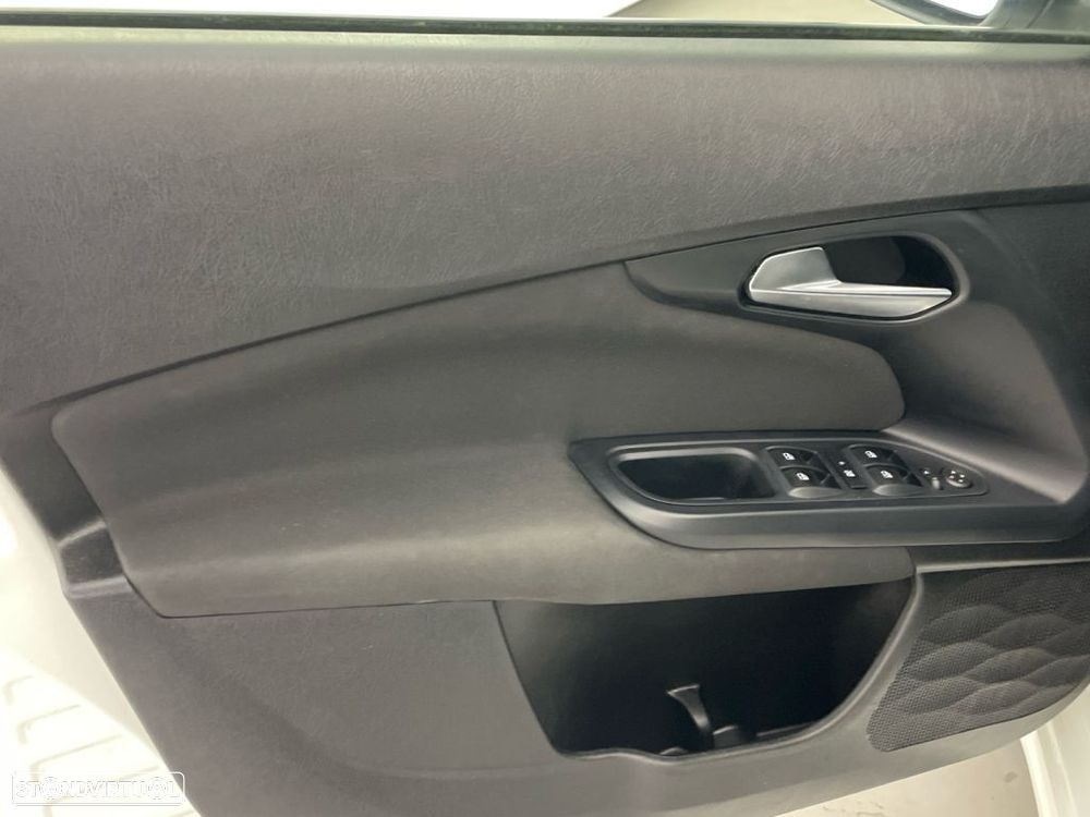 Fiat Tipo 1.3 MultiJet — fotografia 16