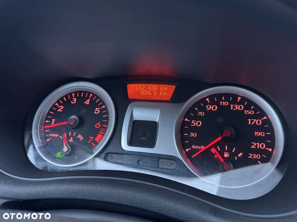 Renault Clio 1.2 16V 75 Expression - 34