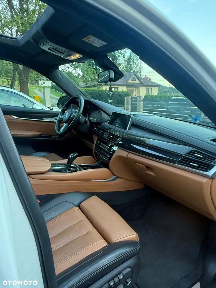 BMW X6M M50d - 15