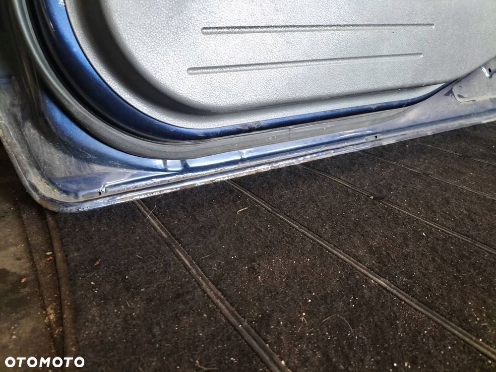 DRZWI KOMPLETNE PRAWY PRZÓD FORD FUSION I W3 - 7