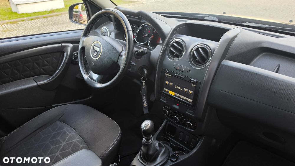 Dacia Duster TCe 125 4x2 Celebration - 5