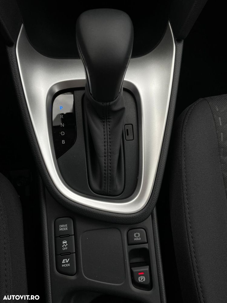 Toyota Yaris 1.5 116 CP HEV Active - 16