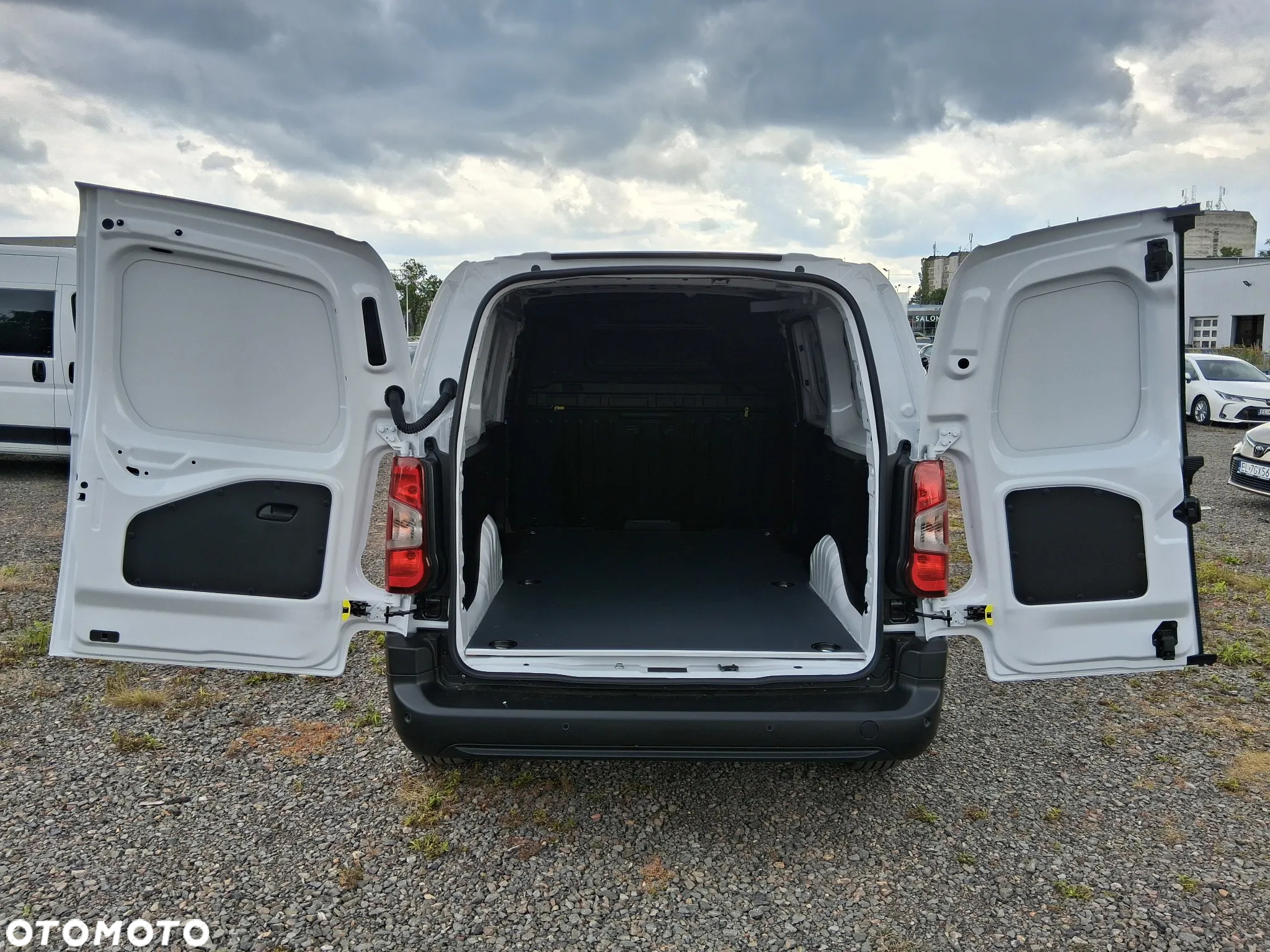 Toyota Proace City Long 1.5 100km 2025r - 16