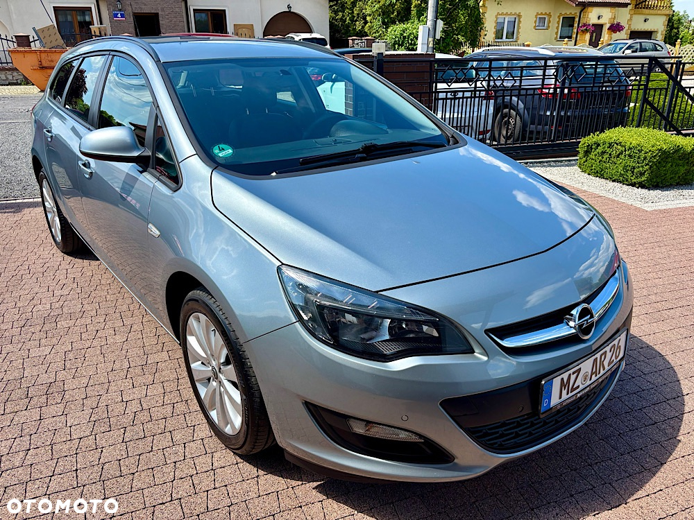 Opel Astra IV 1.4 T Cosmo - 34