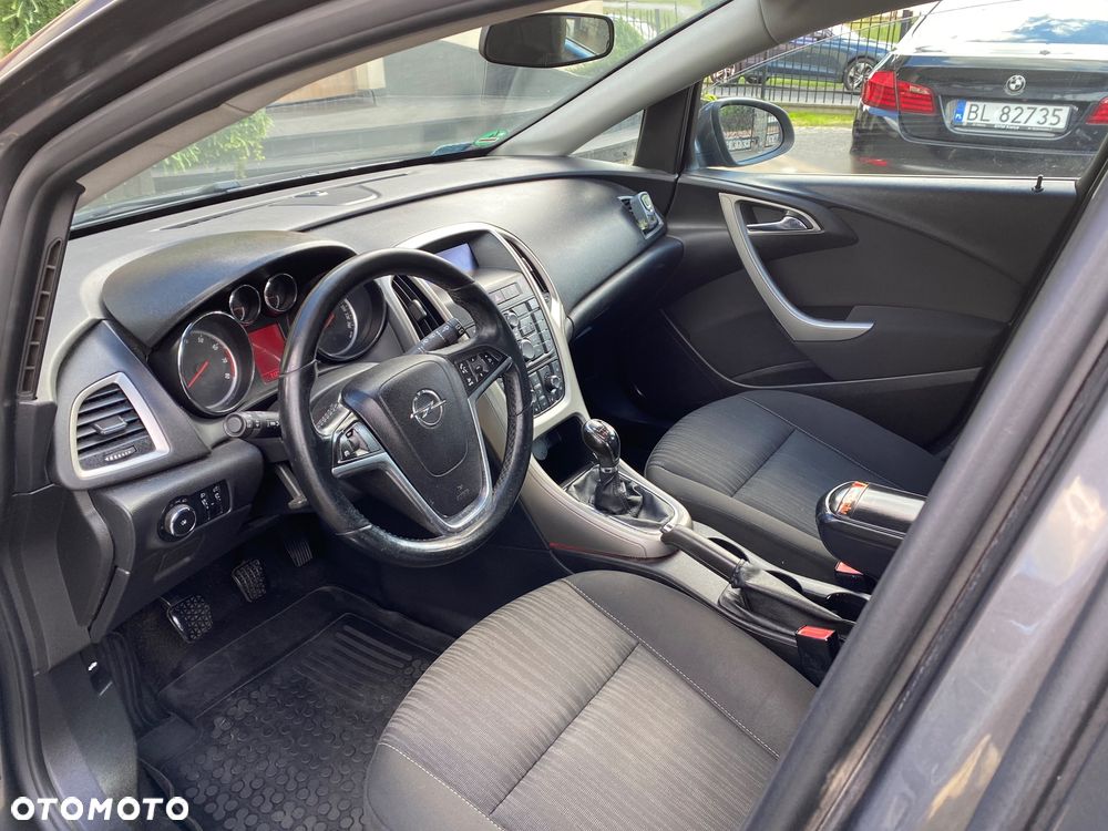 Opel Astra 1.4 Cosmo - 7