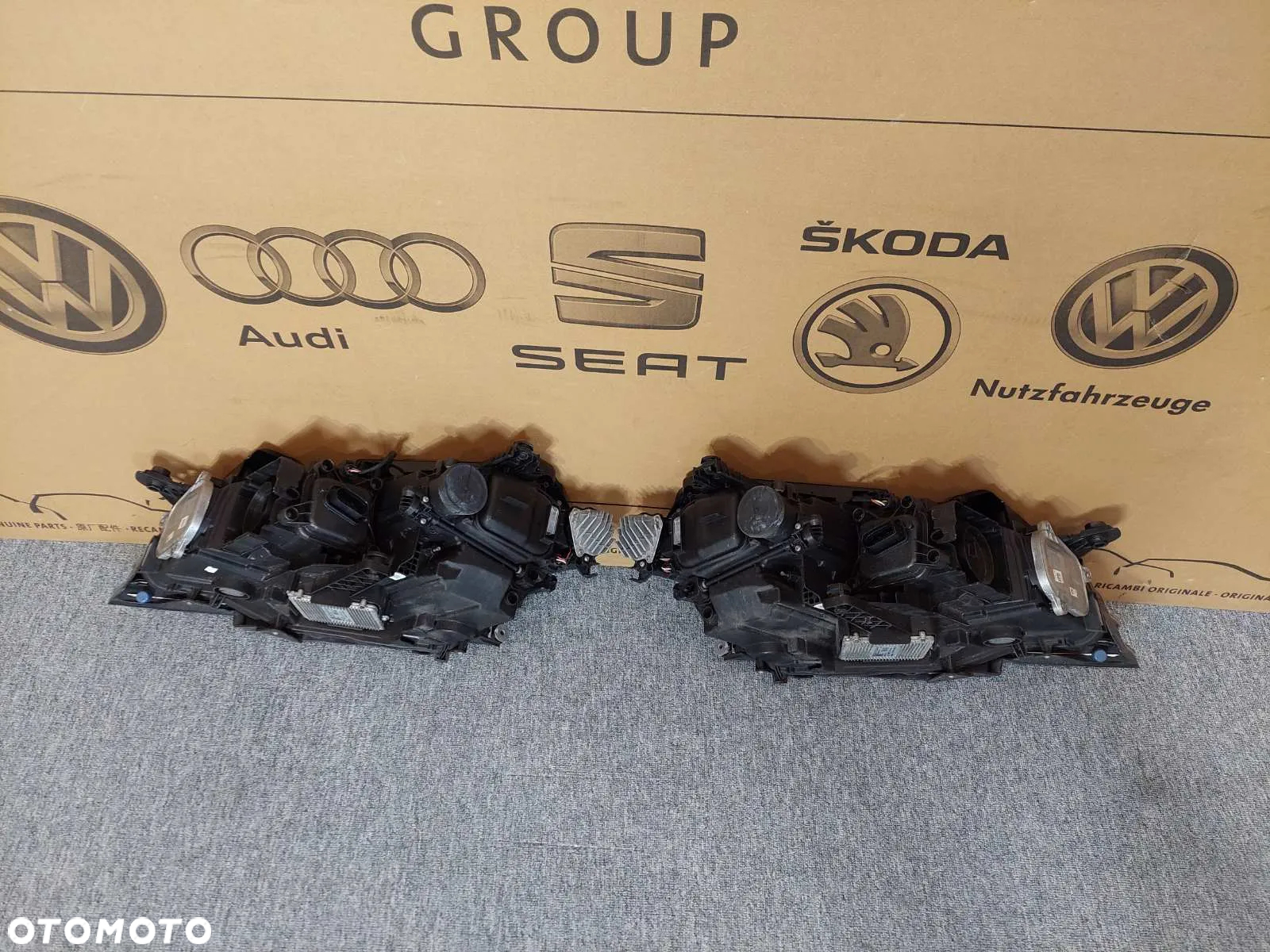 VW ARTEON R Model Lift 2021-2024 Kompletny przod Maska Zderzak Pas Lampy Blotniki - 27