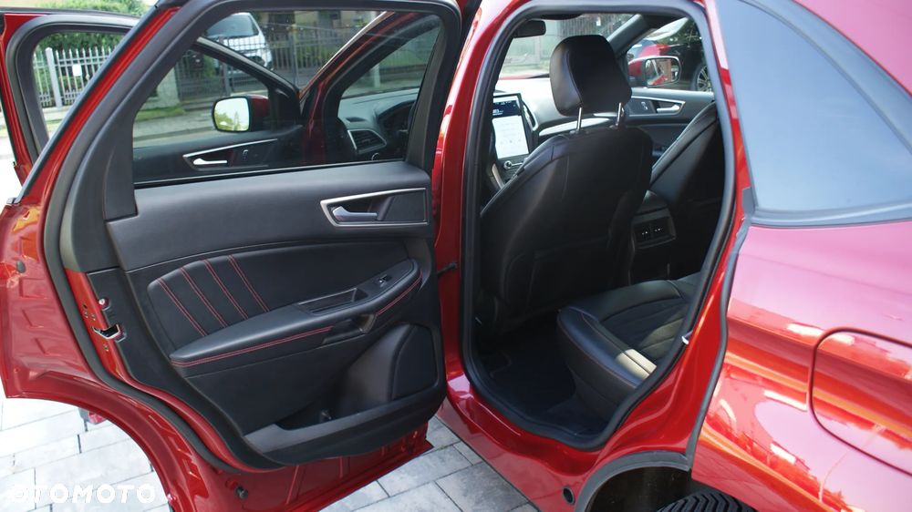 Ford Edge - 15