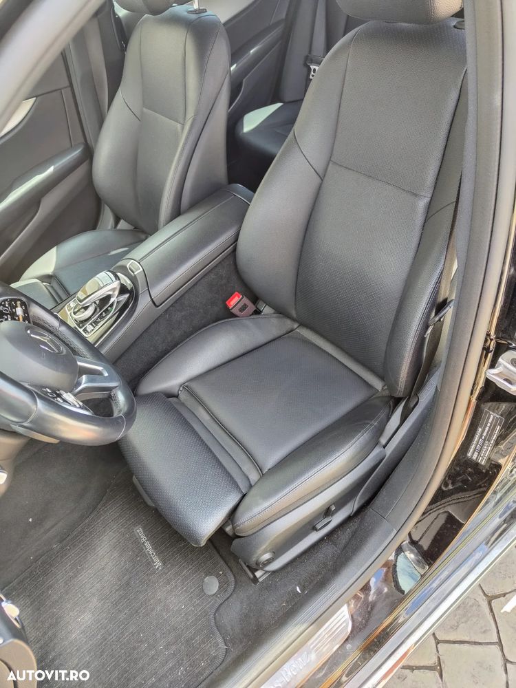 Mercedes-Benz E 220 d 4Matic T 9G-TRONIC - 7