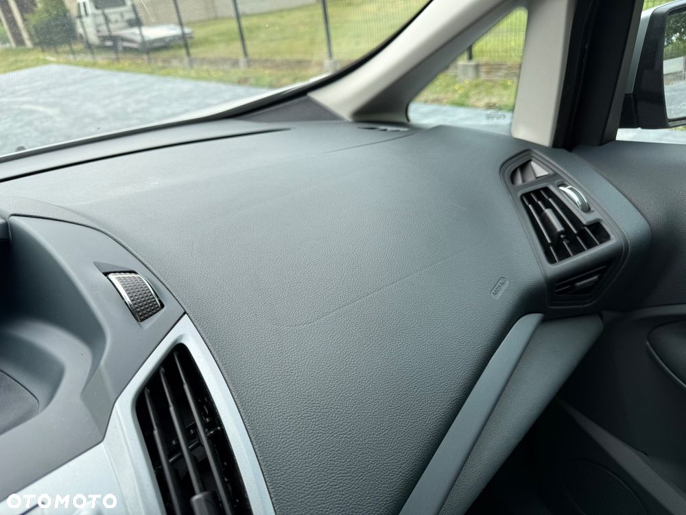 Ford C-MAX 1.6 TDCi Start-Stop-System Titanium - 19