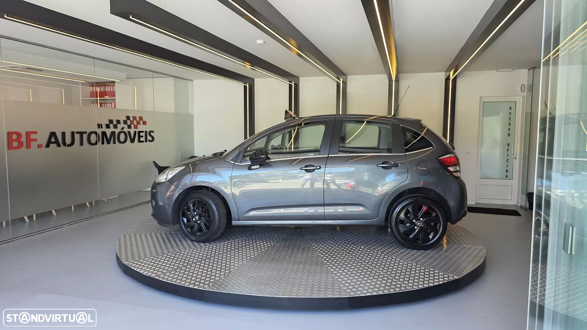Citroën C3 1.6 BlueHDi Exclusive - 12