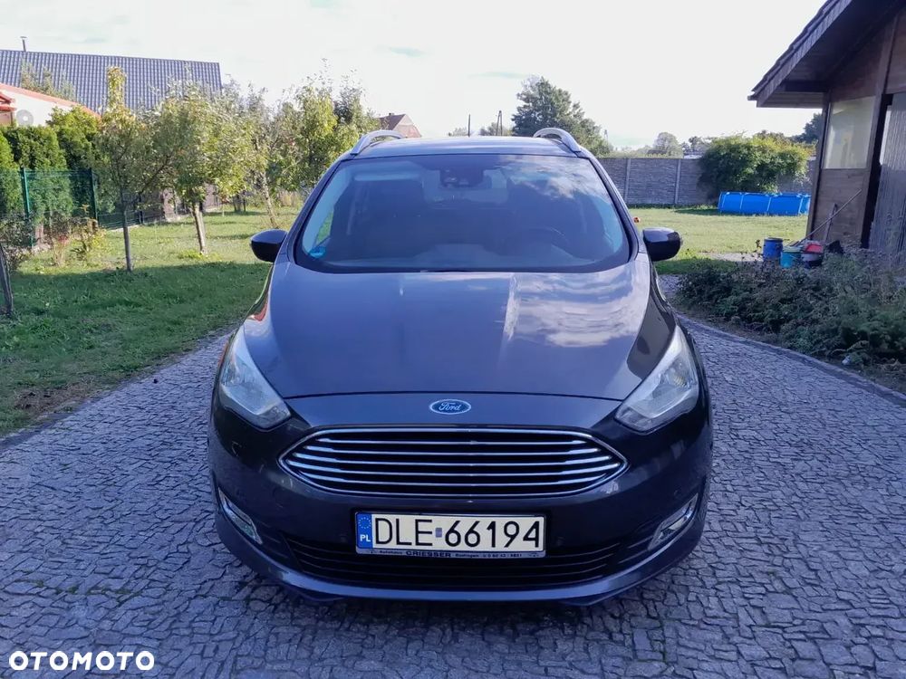 Ford C-MAX - 1