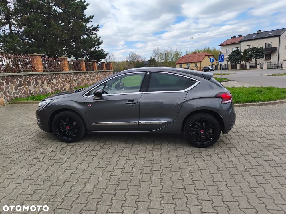 DS Automobiles DS 4 - 10