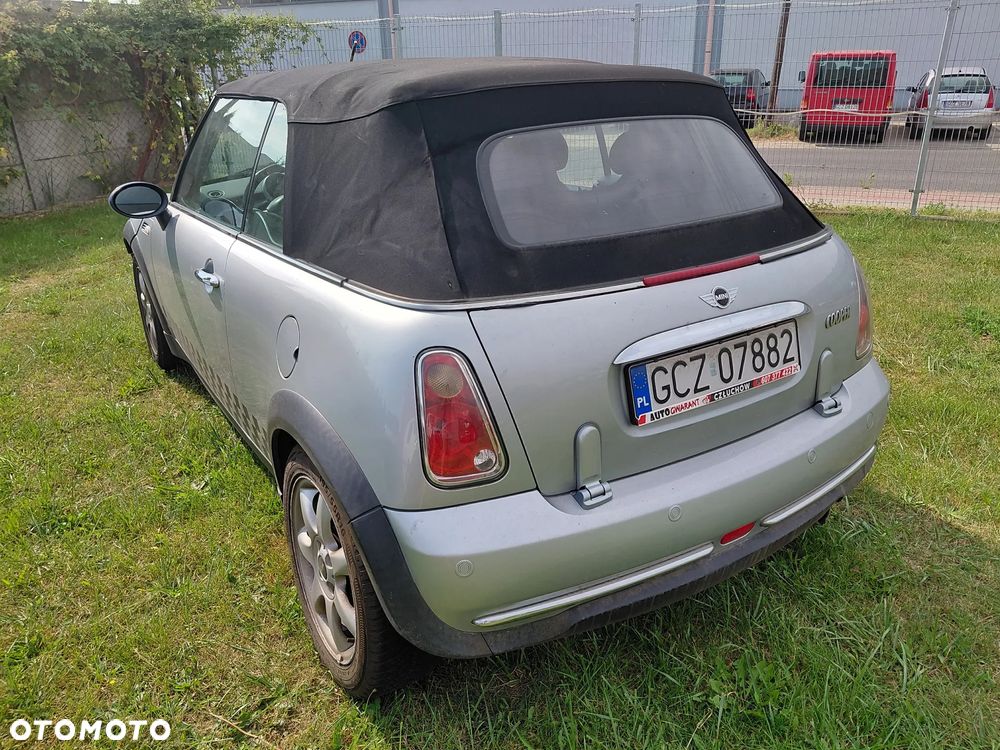 MINI Cooper Standard - 3