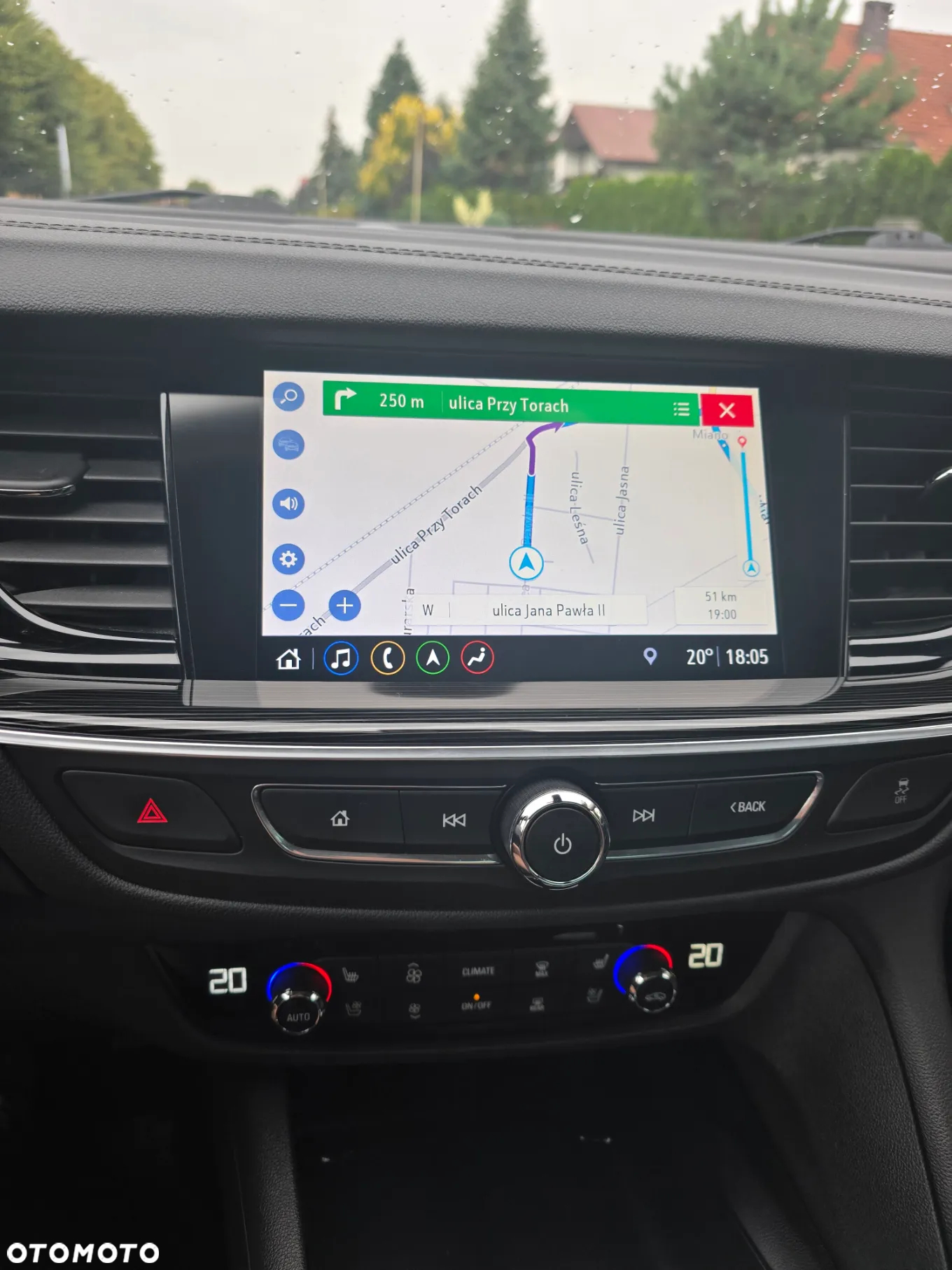 Opel Insignia - 18