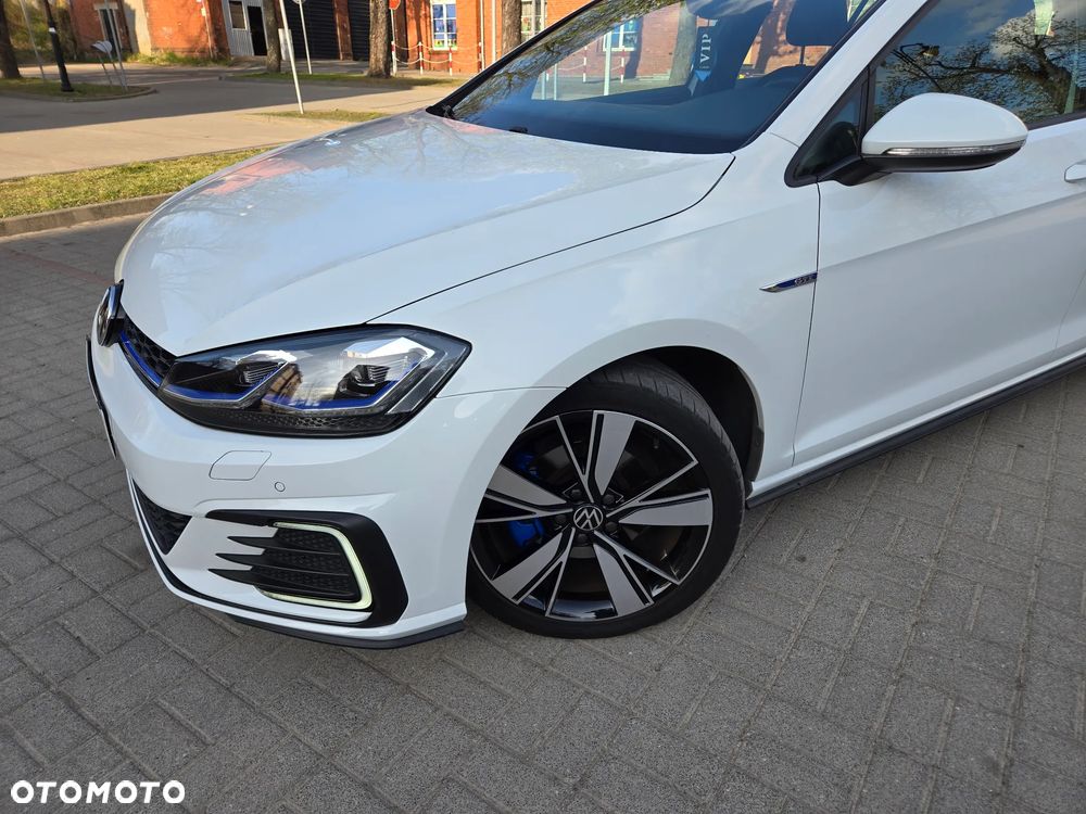 Volkswagen Golf 1.4 TSI BMT Highline DSG - 2