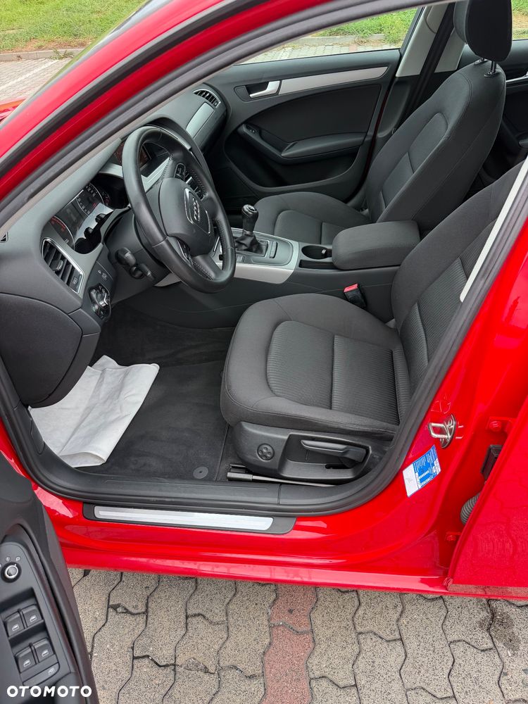 Audi A4 Avant 2.0 TDI DPF Ambition - 12