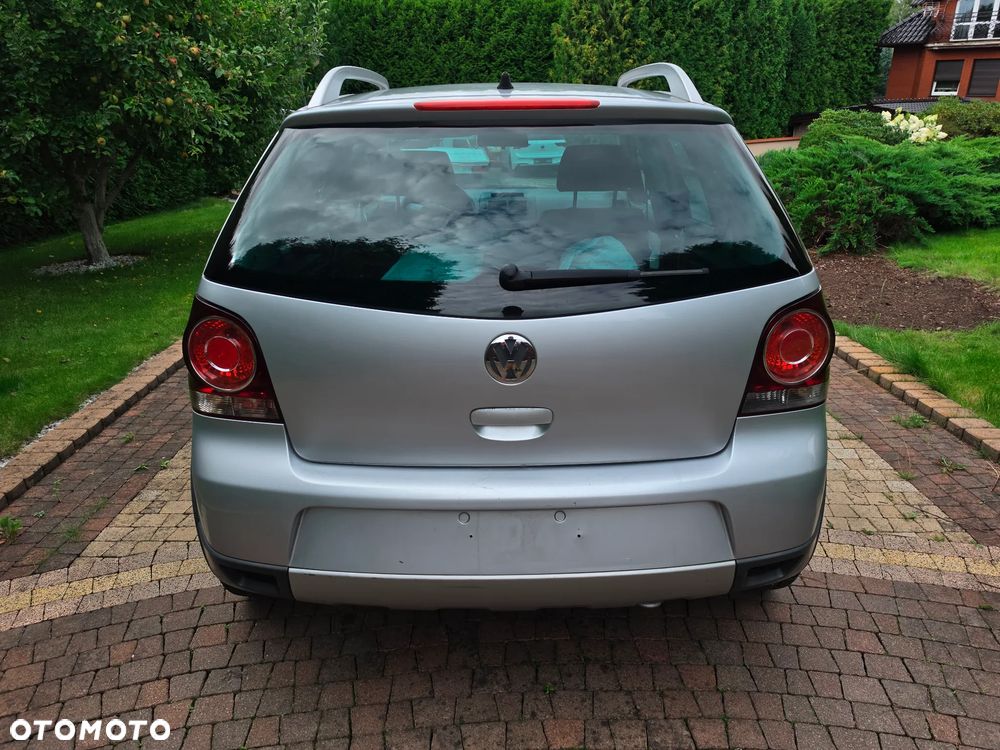 Volkswagen Polo - 4